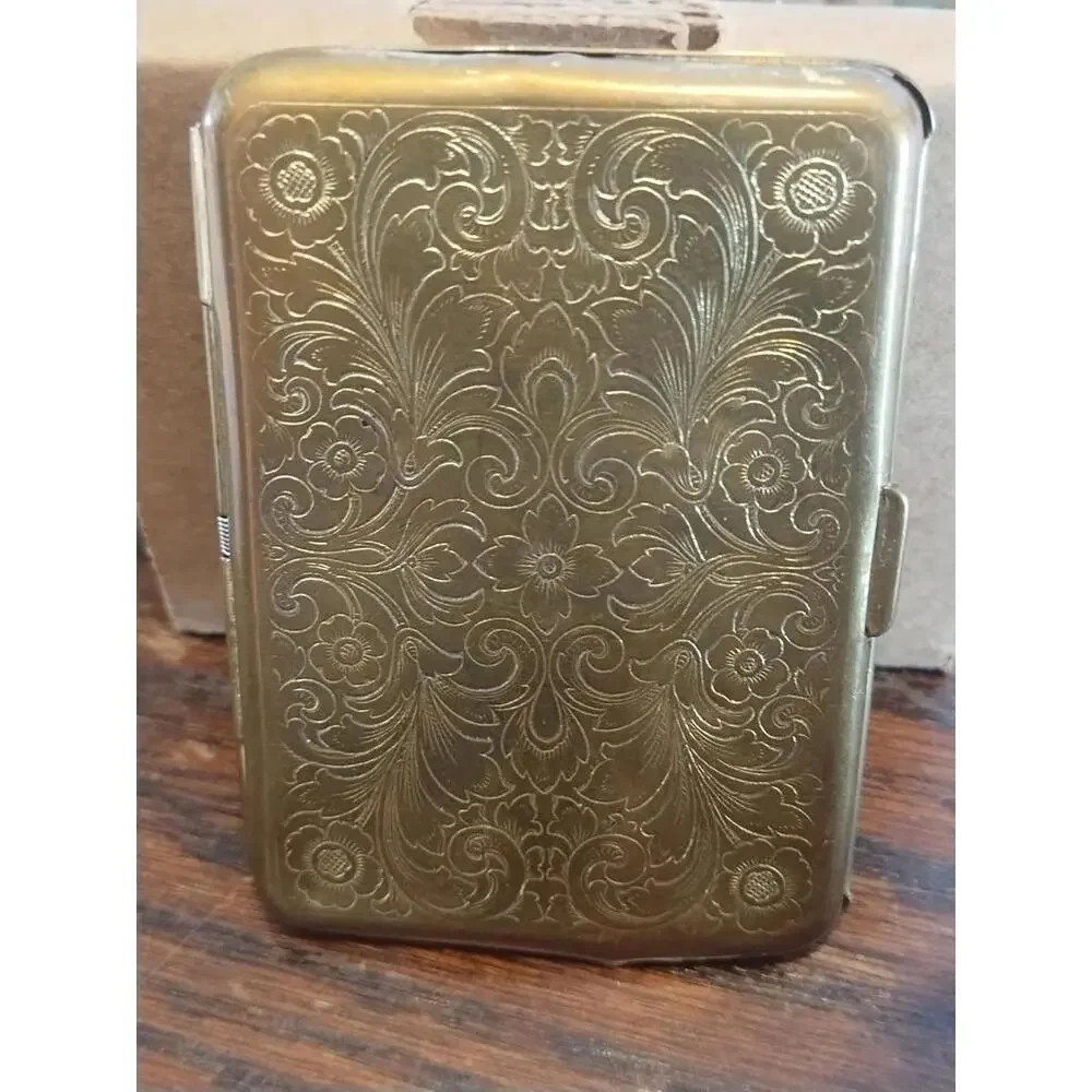 Art‎ Deco filigree floral design case
